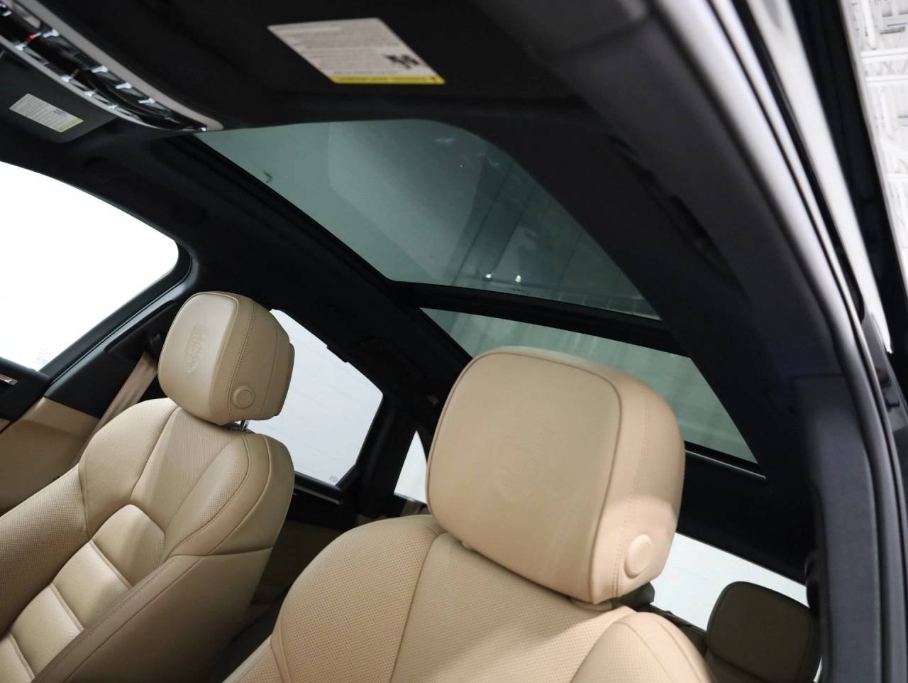 2026 Porsche Macan Base - Photo 20