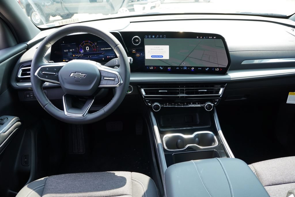 2027 Chevrolet Traverse LT - Photo 14