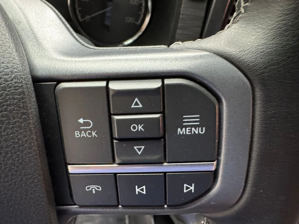 Certified Used 2023 Silver Ford XLT image 16