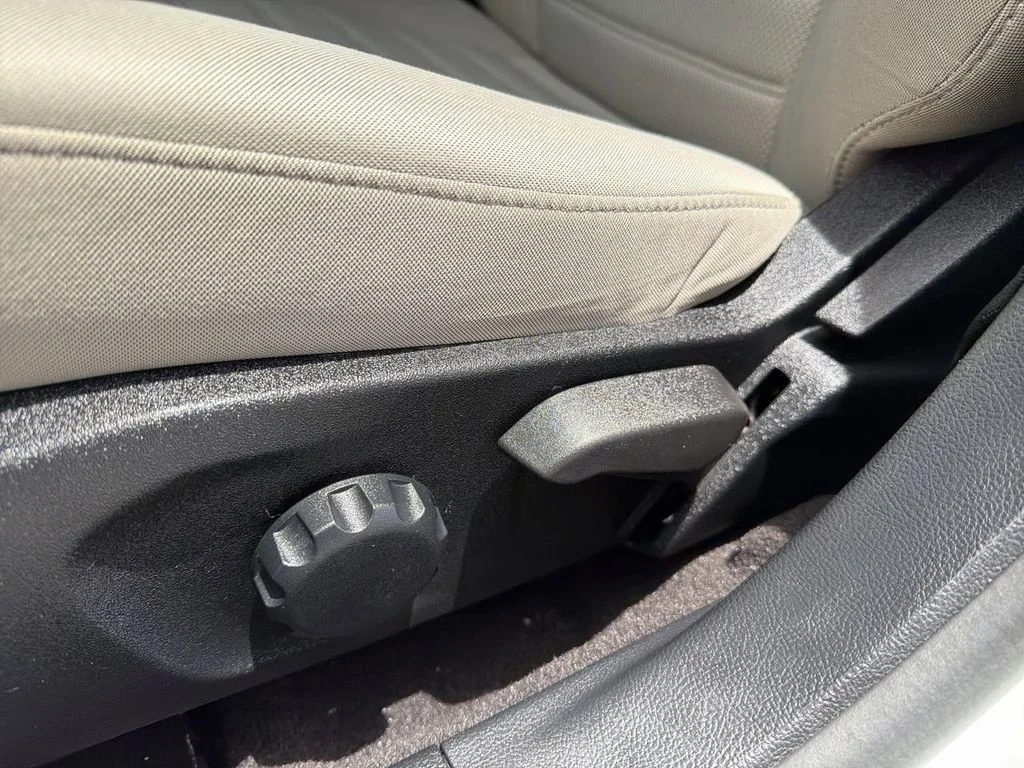Used 2020 White Ford S image 20