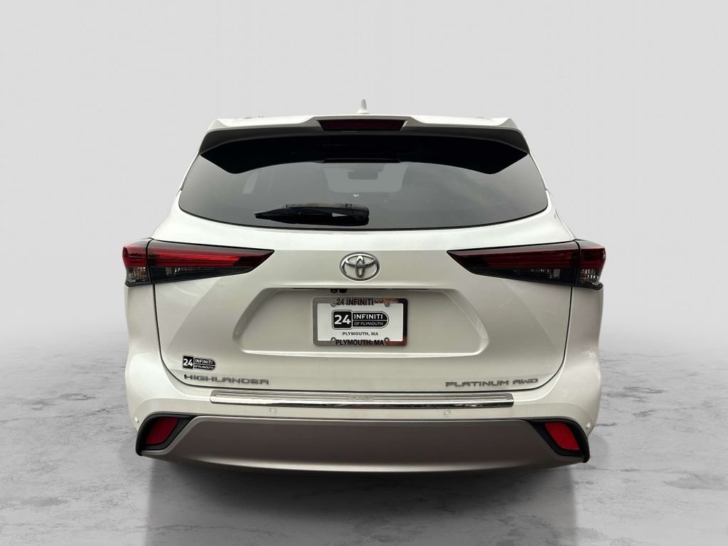Used 2024 Beige Toyota Platinum image 4