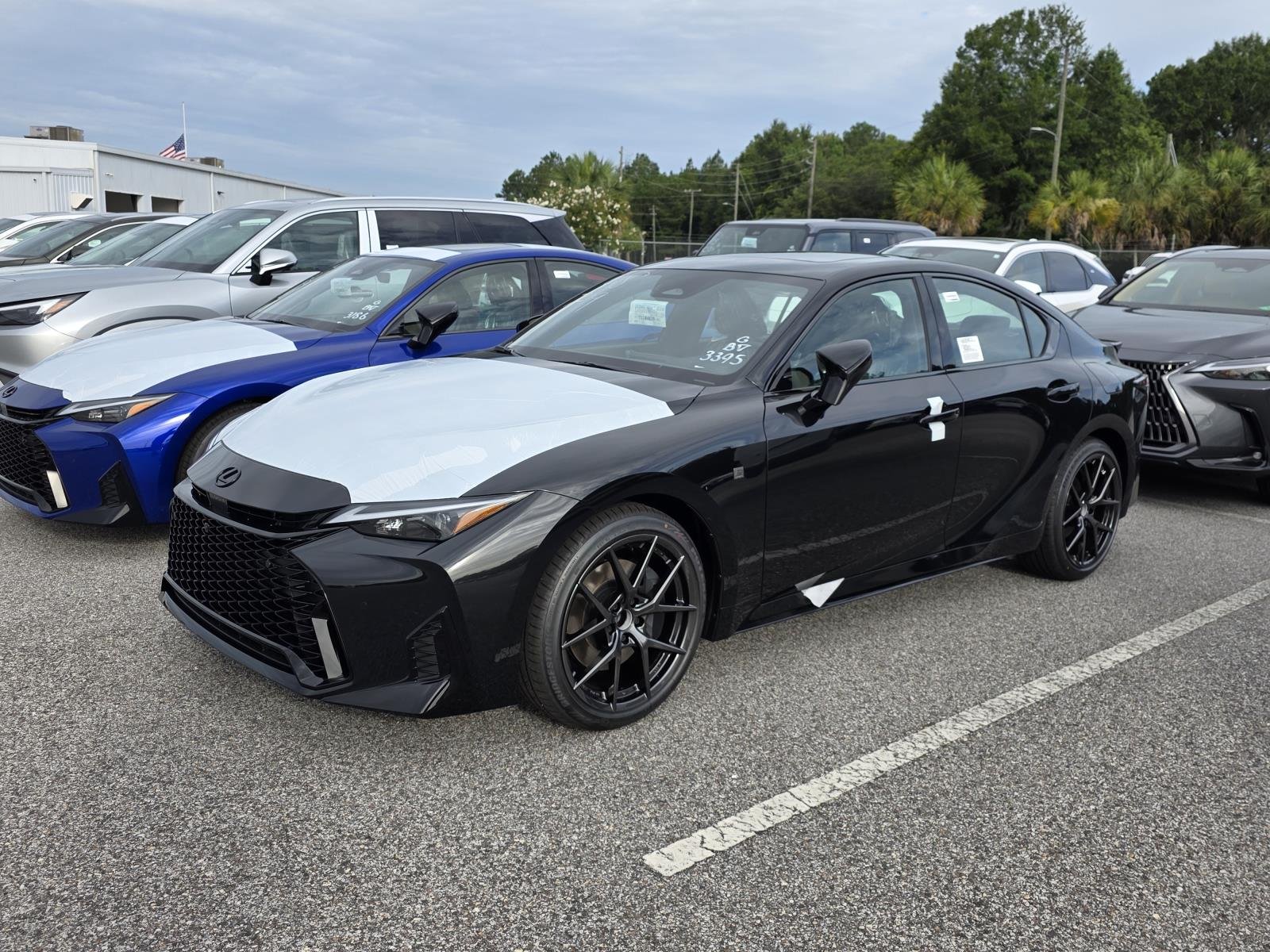 2026 Lexus IS  350 F SPORT DESIGN