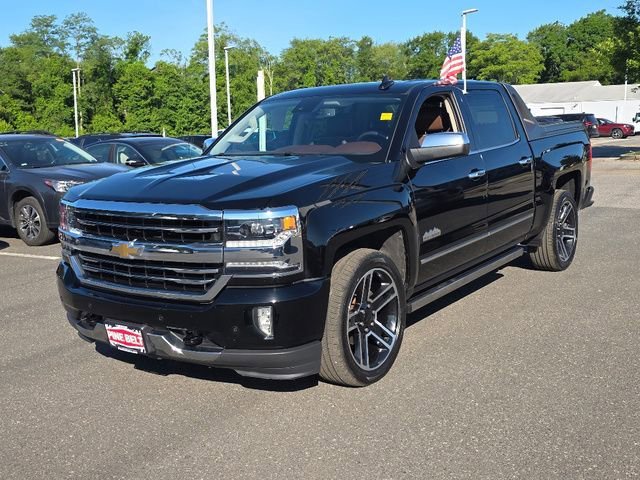 2017 Chevrolet Silverado 1500 High Country 4X4 Crew Cab Short Box's photo