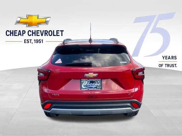 2026 Chevrolet Trax LT - Photo 4