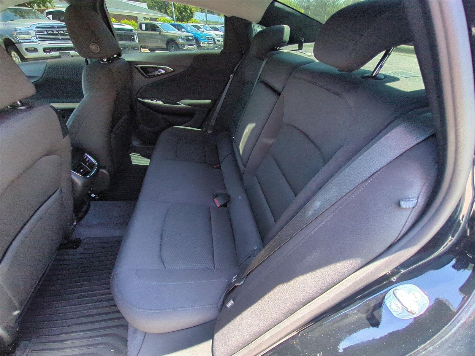 Used 2022 Mosaic Black Metallic Chevrolet LT image 32