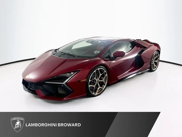 2024 Lamborghini Revuelto 
