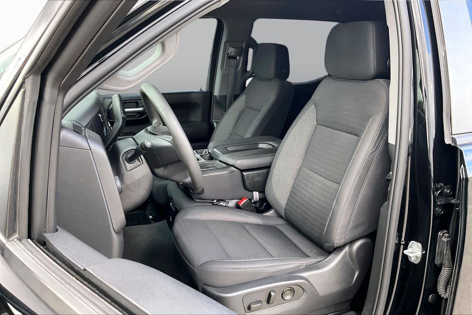 Used 2023 BLACK Chevrolet Custom image 8