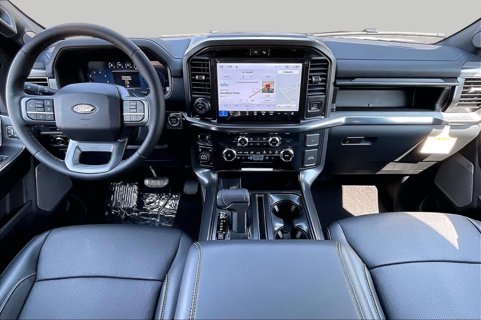 New 2026 Avalanche Ford Lariat® image 5