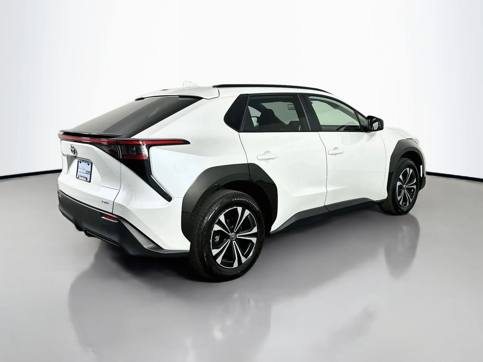 Certified Used 2023 Beige Toyota XLE image 7