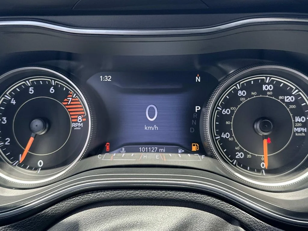 Used 2019 White Jeep Limited image 28