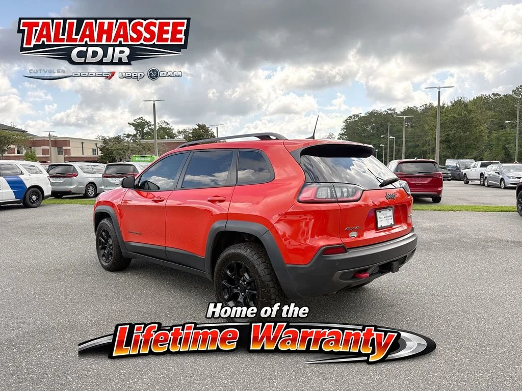 Used 2021 Orange Jeep Trailhawk image 7