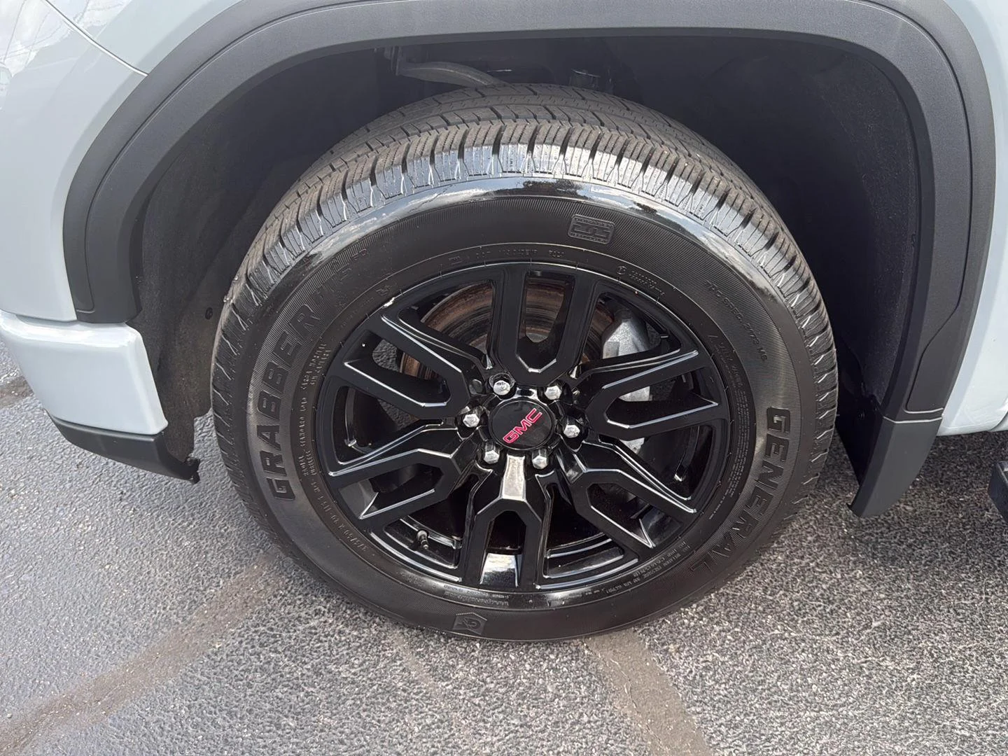 Used 2024 Thunderstorm Gray GMC Elevation image 39