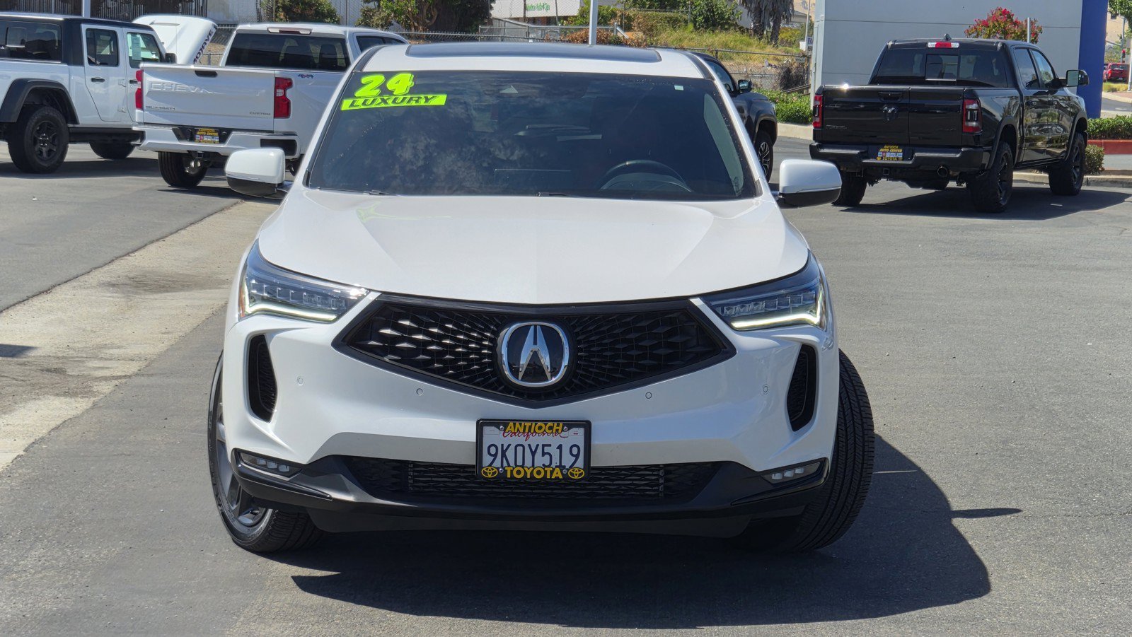 Used 2024 White Acura w/A-Spec Package image 2
