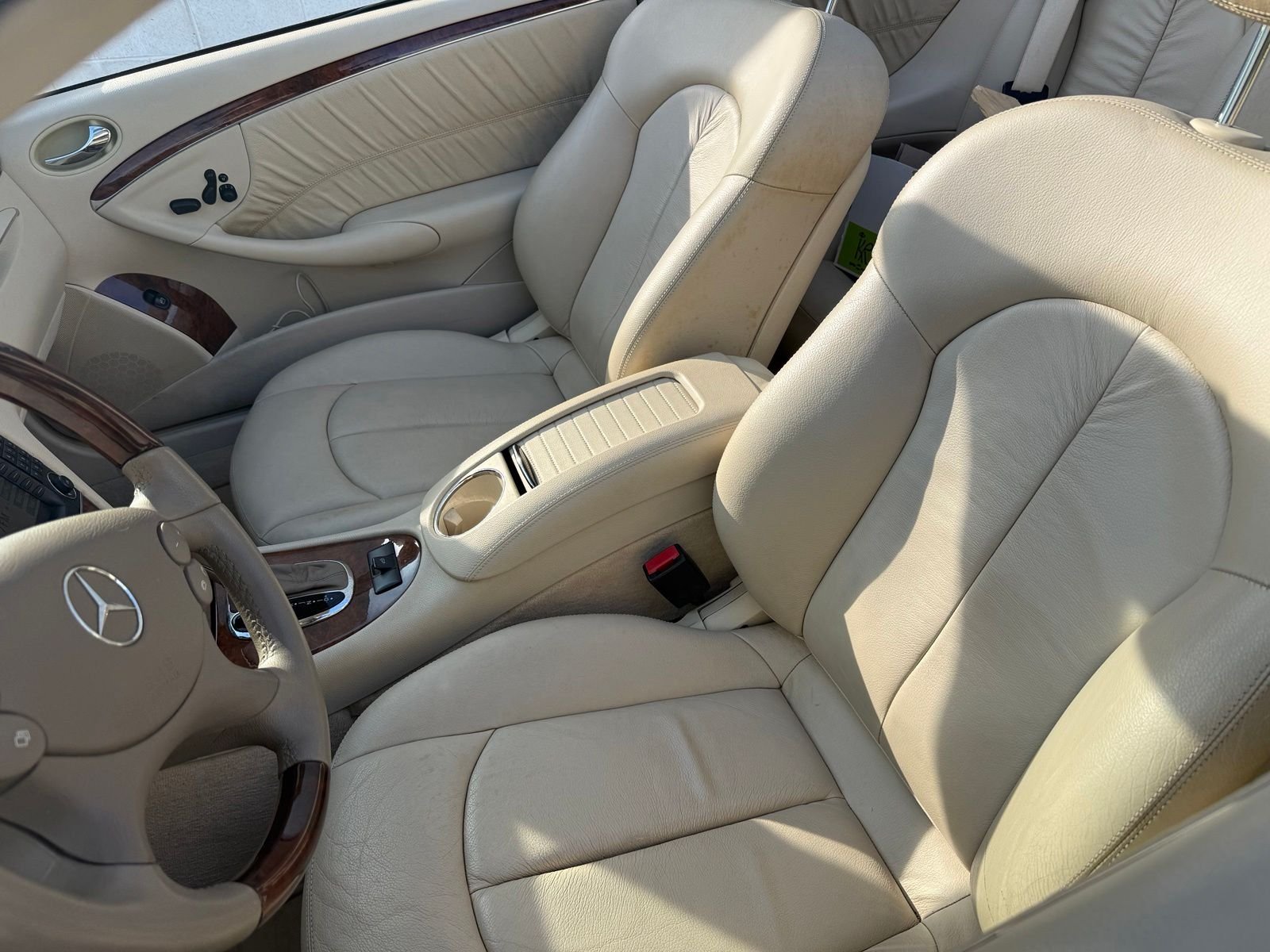 Used 2008 Diamond Silver Metallic Mercedes-Benz CLK 350 image 2