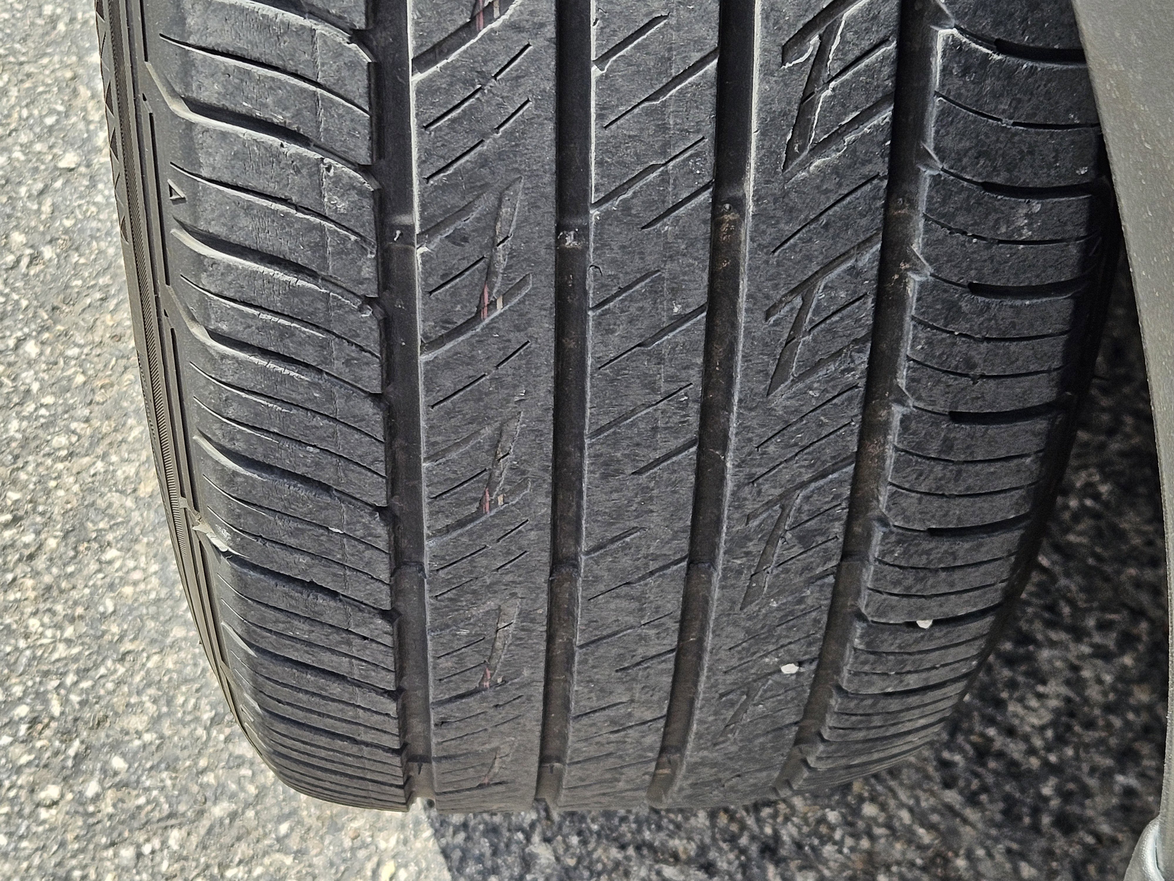 Certified Used 2023 Scarlet Ember Tintcoat Nissan SL image 11