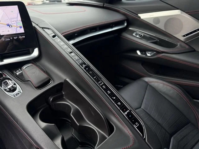 Used 2021 Black Chevrolet Stingray image 18