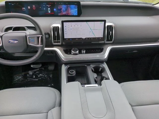 New 2026 Glacier Gray Metallic Tri-Coat Ford MAX Platinum® image 15