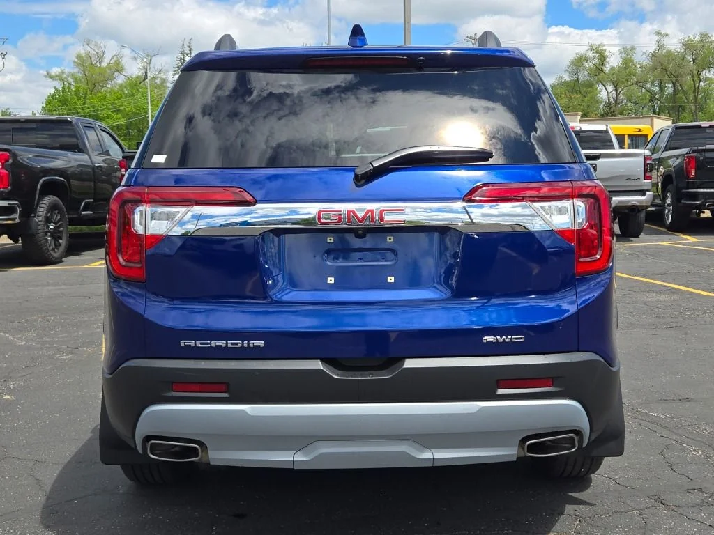 Used 2023 Blue GMC SLT image 14