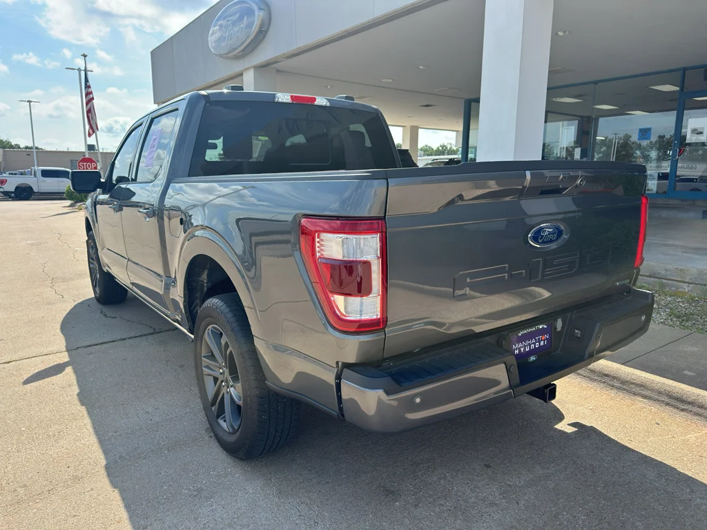 Used 2023 Carbonized Gray Metallic Ford Lariat image 6