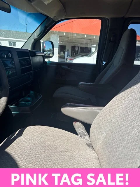 Used 2008 Summit White Chevrolet LS image 1