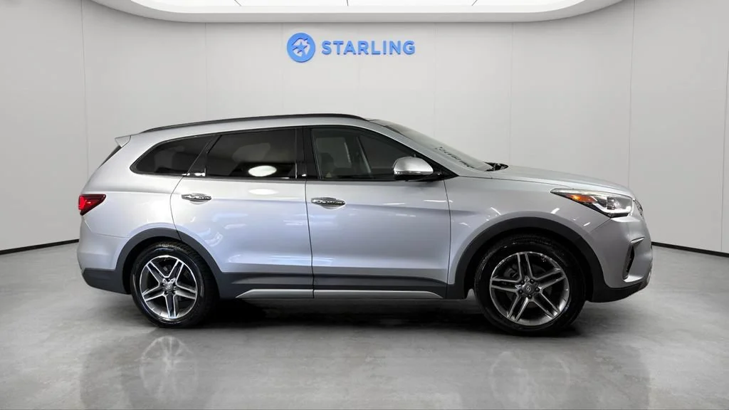 Used 2017  Hyundai Limited Ultimate image 12