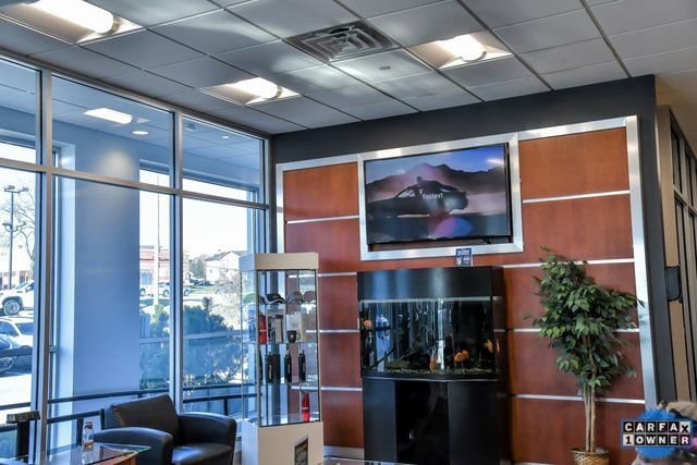 2023 GMC Sierra 1500 SLT - Photo 30