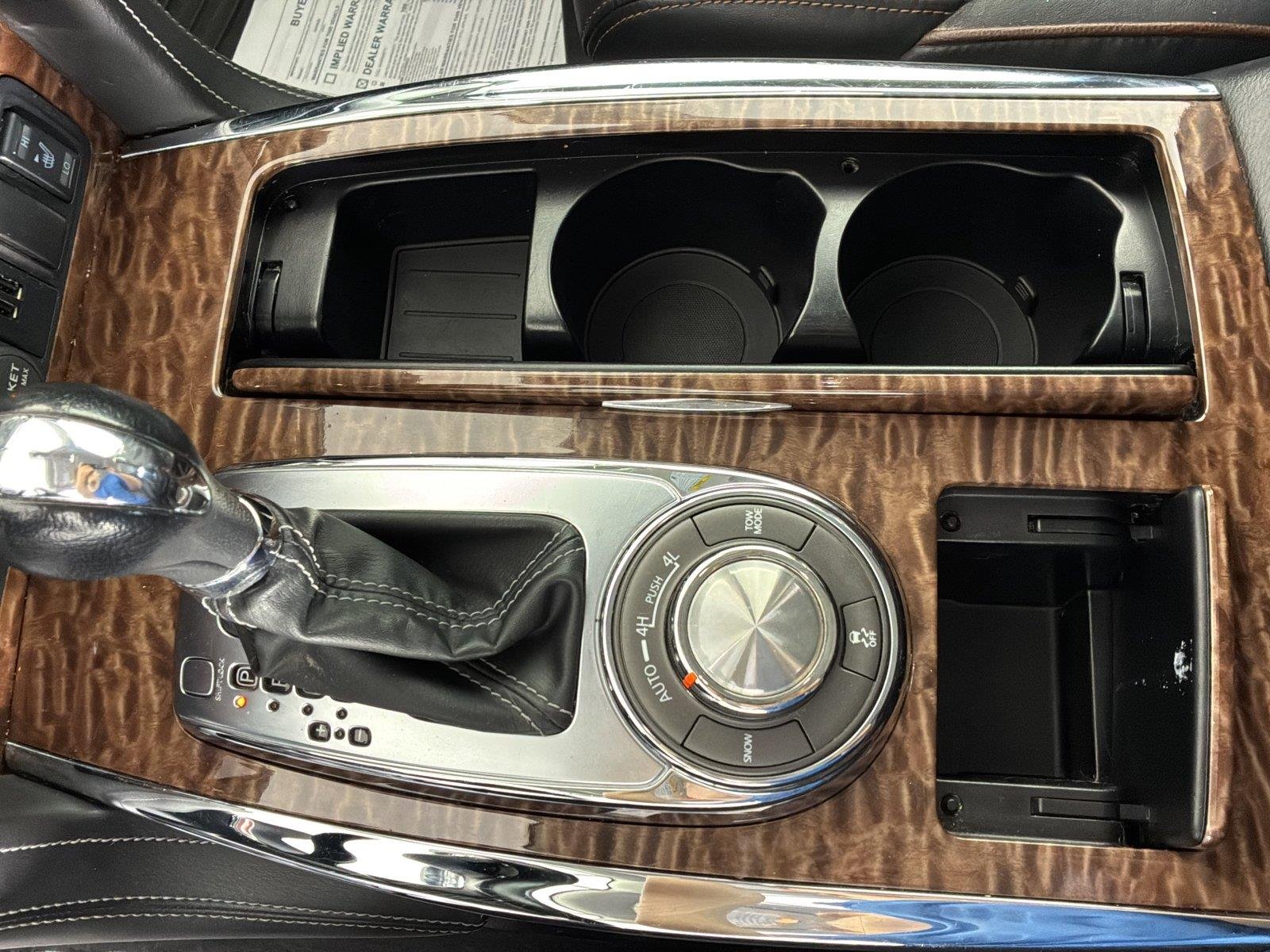 Used 2019 Brilliant Silver Metallic Nissan SL image 32