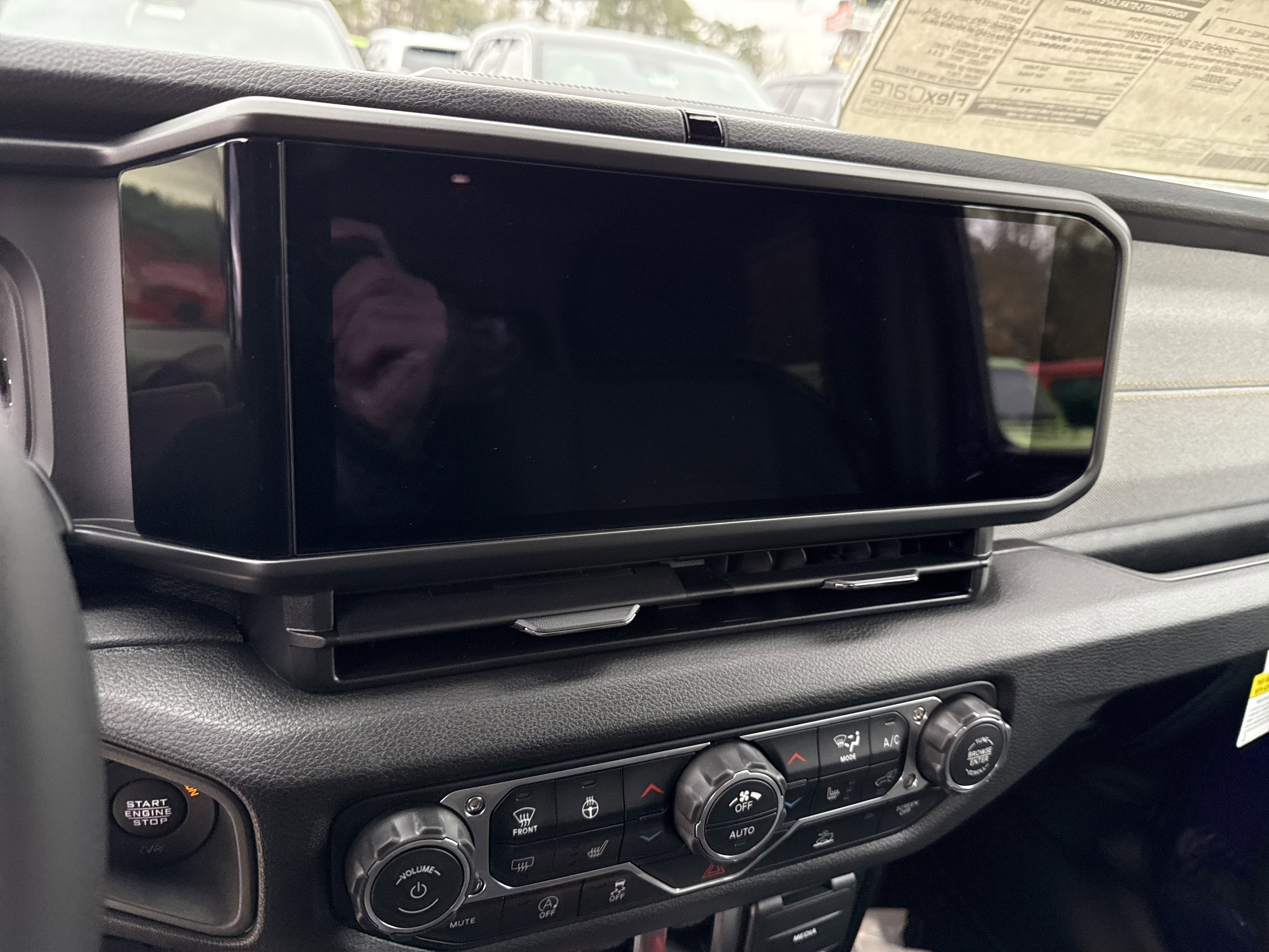 New 2026 Reign Jeep Sport S image 26