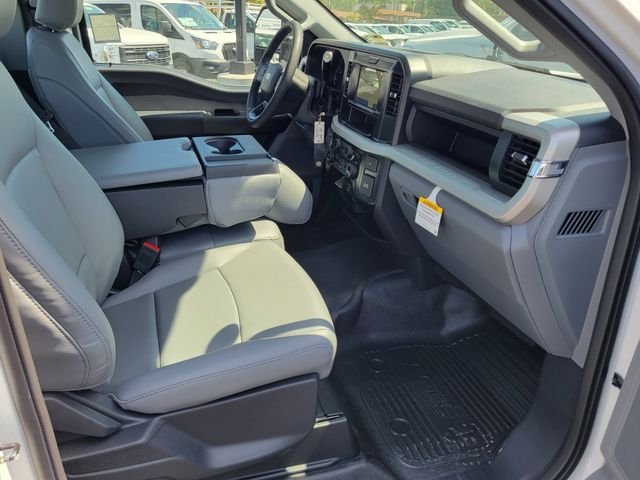 New 2026 Oxford White Ford F-350® XL image 14