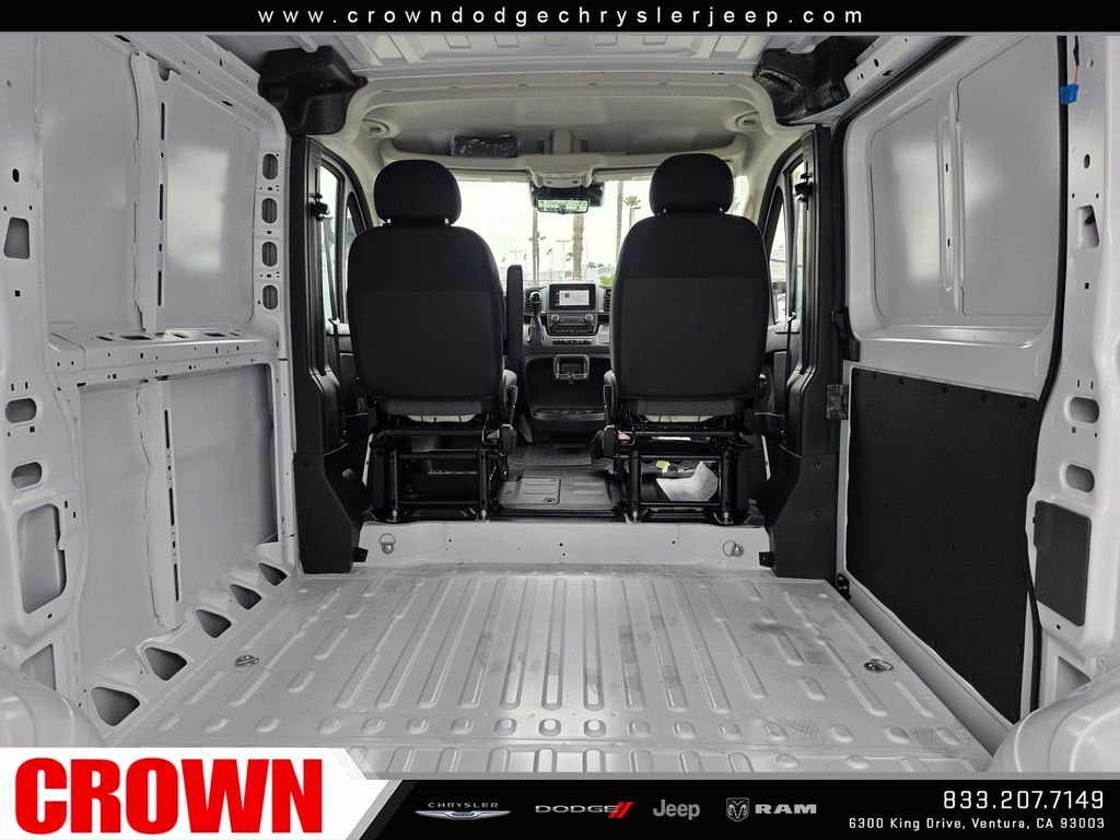 New 2026 Bright White Clear-Coat Exterior Paint RAM Low Roof image 9