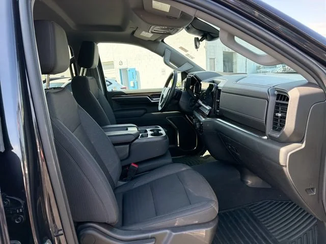 Used 2023 DARK ASH METALLIC Chevrolet LT image 27