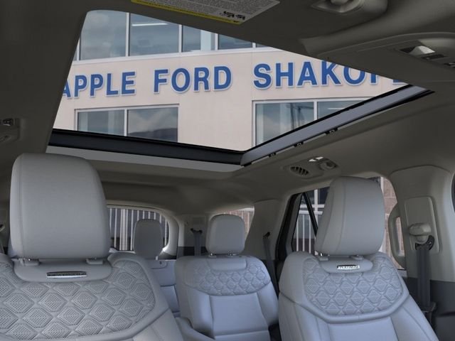 New 2026 White Ford Platinum image 22