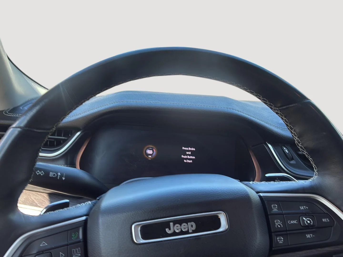 Used 2021 Silver Zynith Jeep Limited image 26