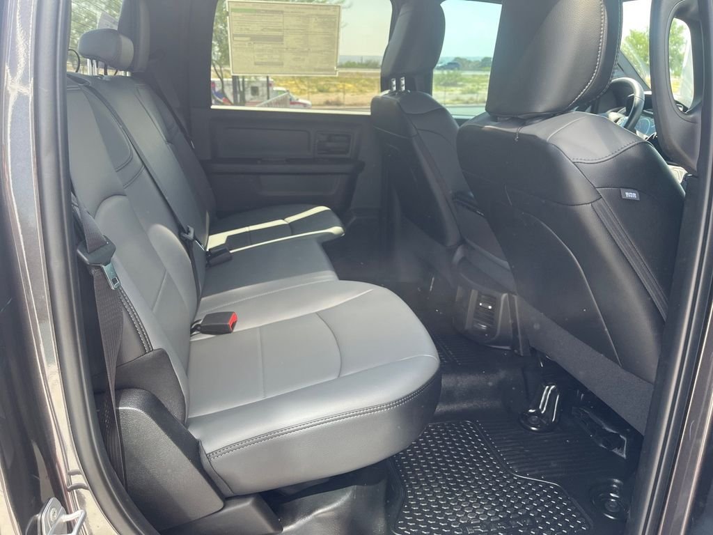 2025 RAM 2500 Tradesman - Photo 33