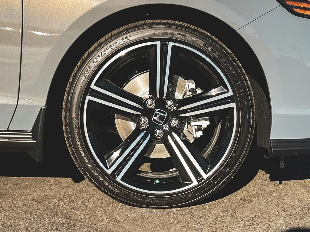 New 2026 Urban Gray Pearl Honda Sport image 5