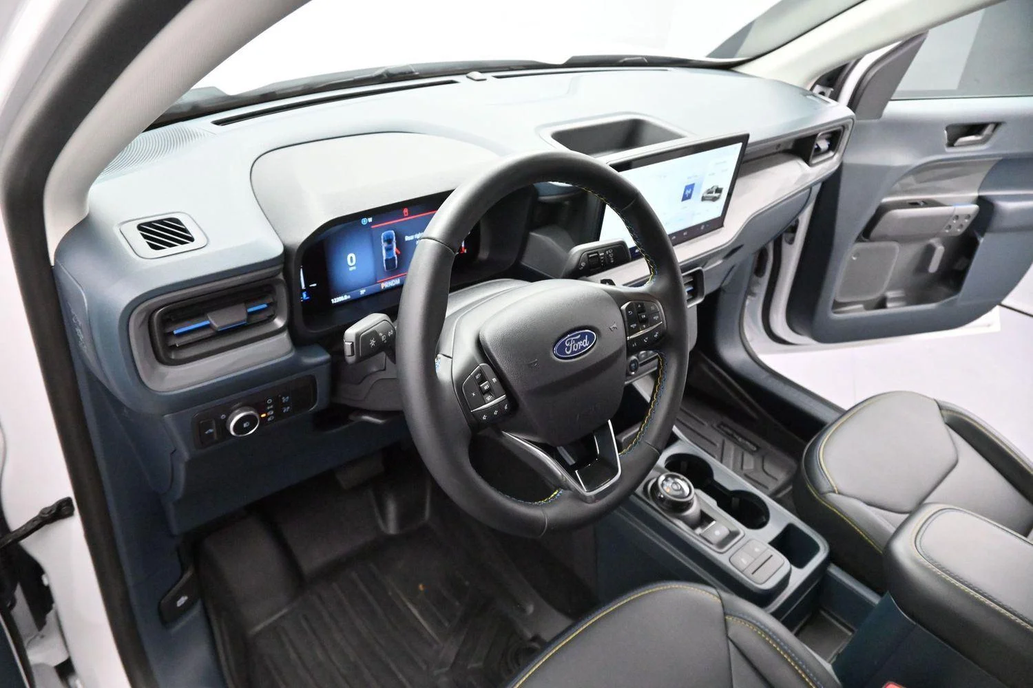 Used 2025 Oxford White Ford Lobo Standard image 13