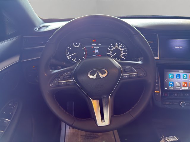 Used 2022 Graphite Shadow INFINITI LUXE image 10