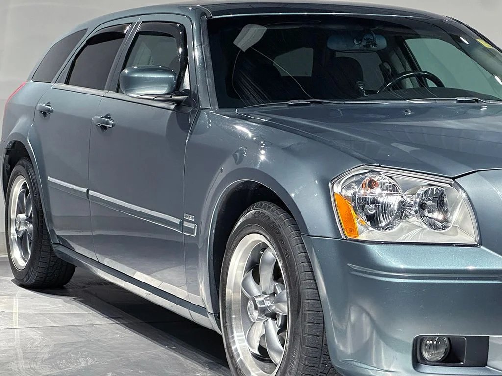 Used 2005 Green Dodge R/T image 24