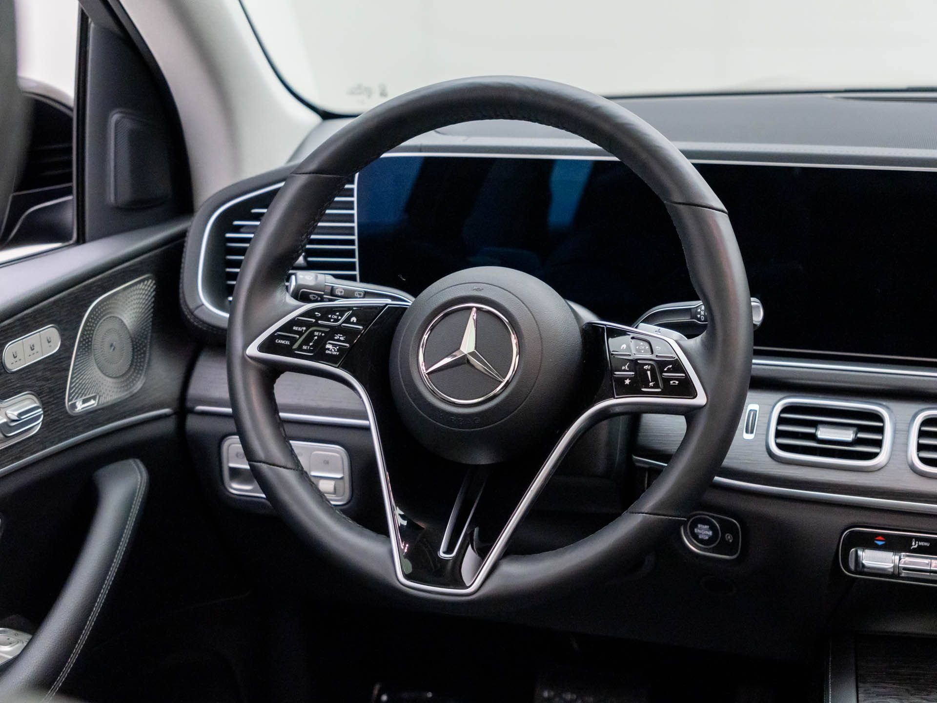 New 2026 Black Mercedes-Benz GLS 450 image 10