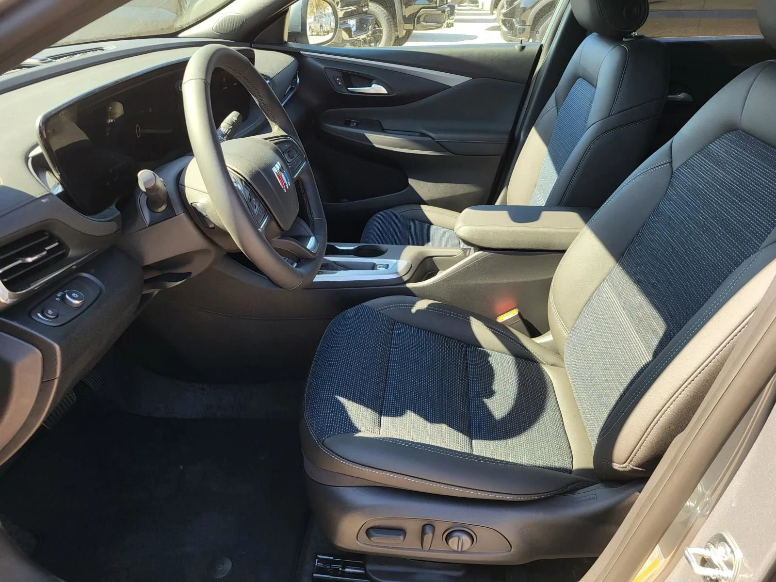 2026 Buick Envista Preferred - Photo 7