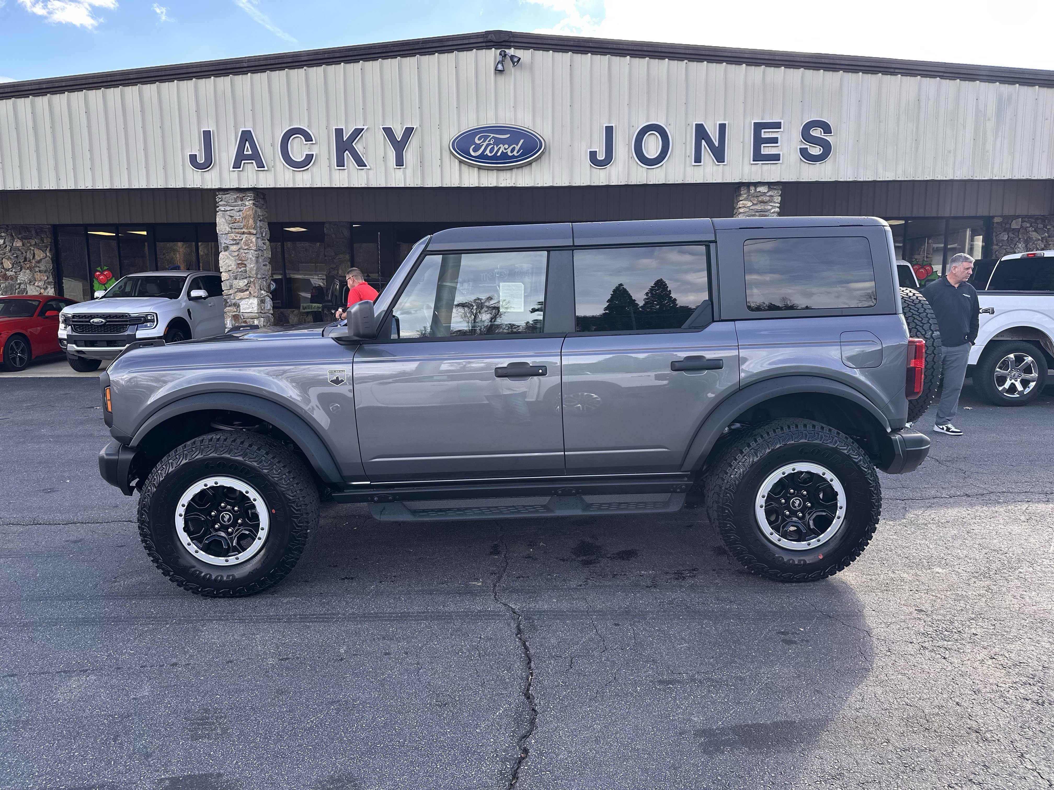 New 2025 Ford Bronco Big Bend® 4 Door in Hayesville #T11227