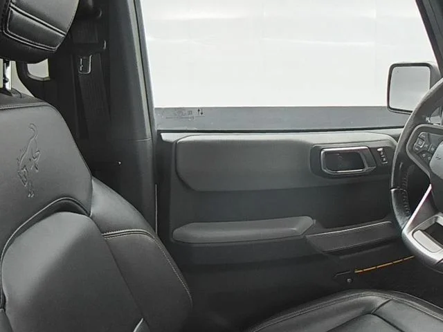 Used 2021 White Ford Badlands image 34
