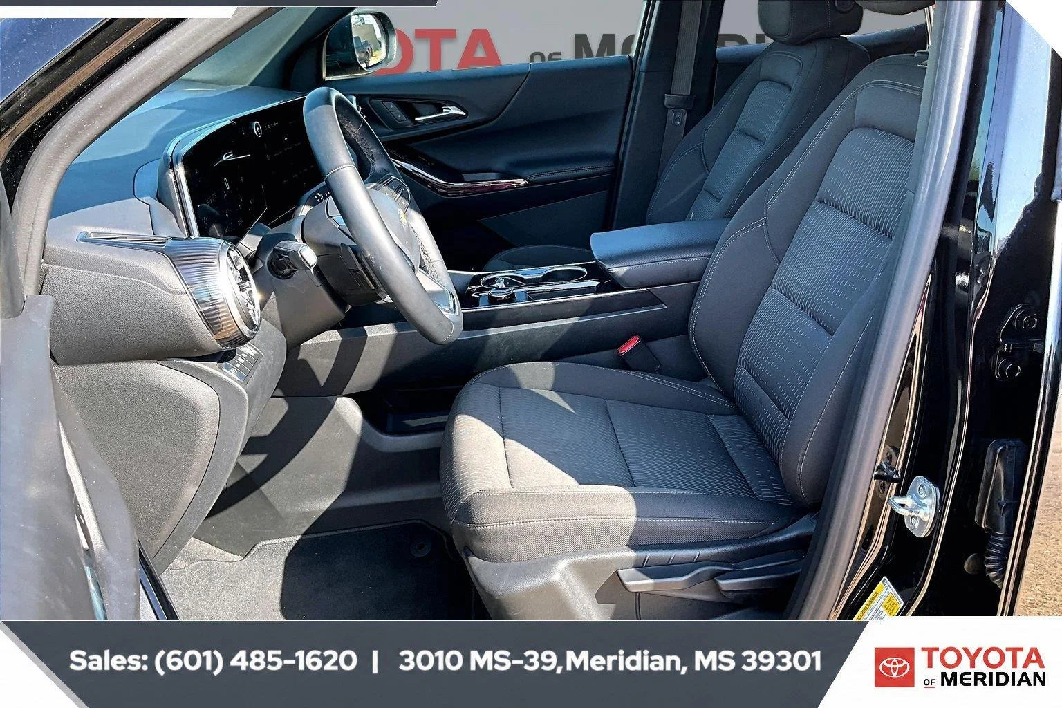 Used 2026 Mosaic Black Metallic Chevrolet AWD LT image 18