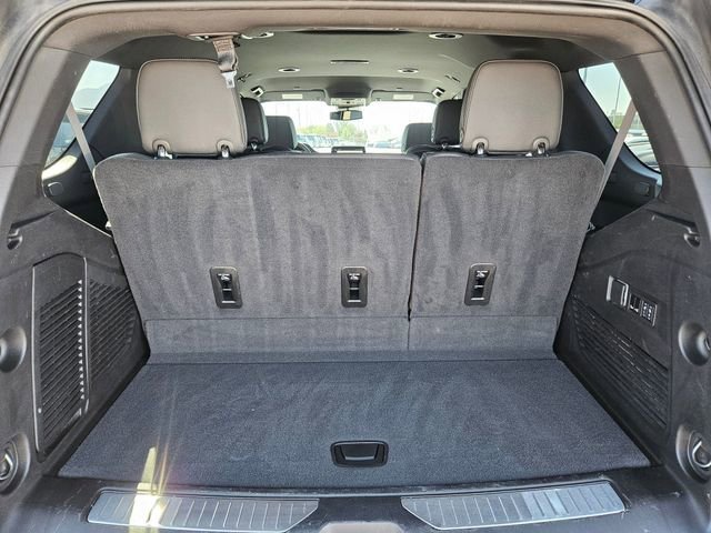 Used 2024 Black Chevrolet Z71 image 29