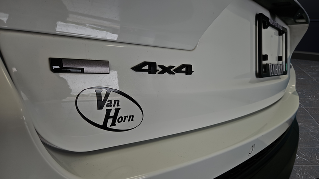 Used 2023 Bright White Clearcoat Jeep Limited image 39