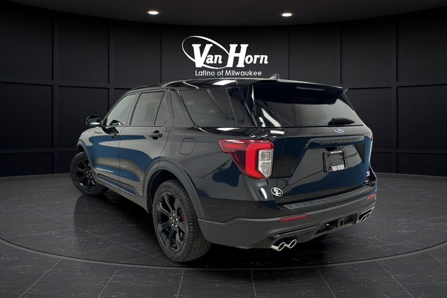 Used 2022 Agate Black Metallic Ford ST image 5