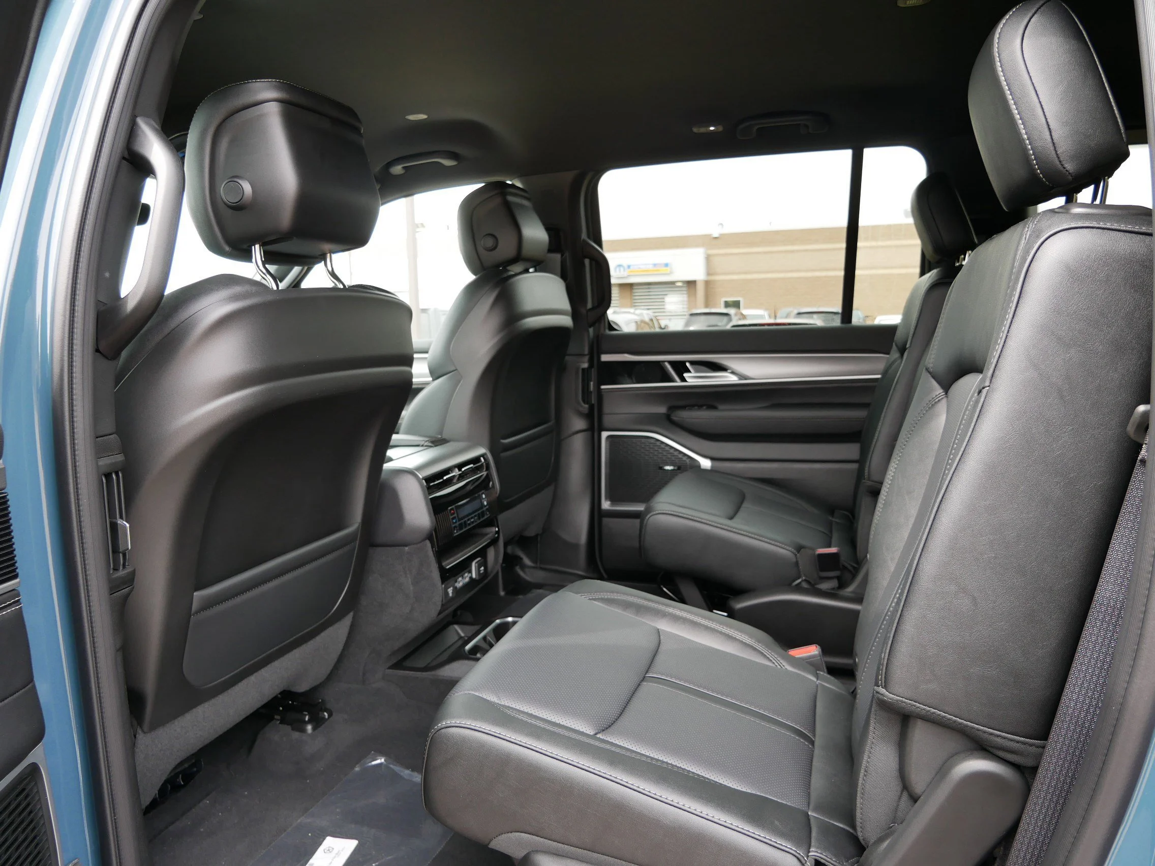 New 2026 Steel Blue Jeep Limited Altitude image 7