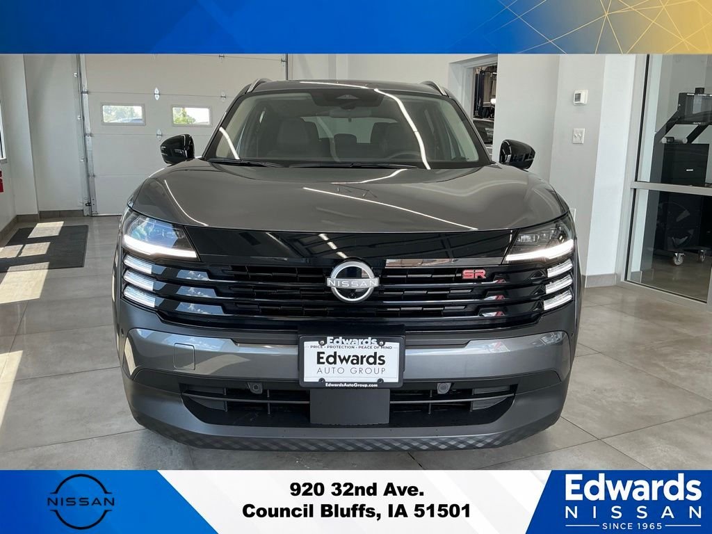 Used 2026 Gray Nissan SR image 3