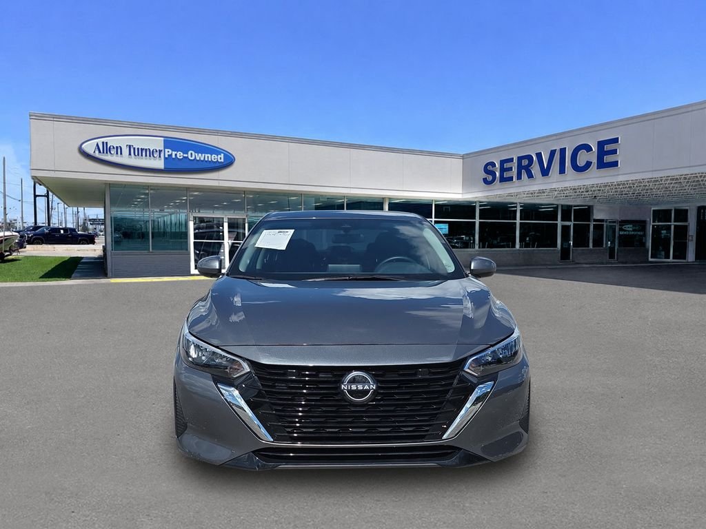 Used 2025 Gun Metallic Nissan SV image 3