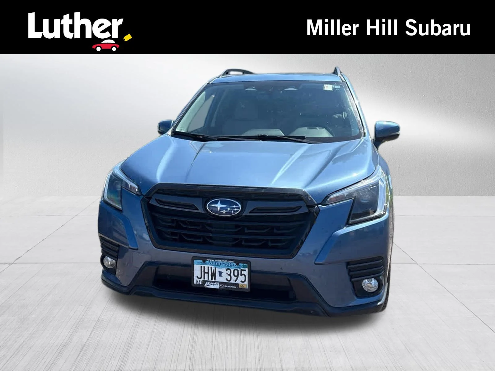 Used 2022 Horizon Blue Pearl Subaru Limited image 1